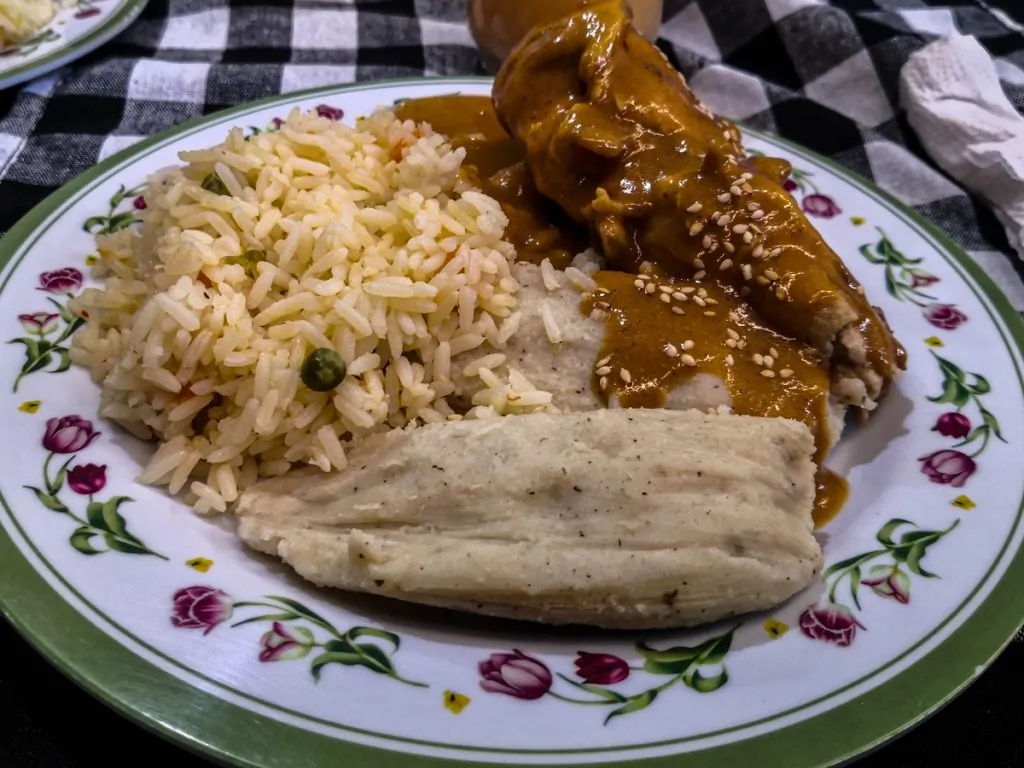 Traditional,Dish,Of,Quetzaltenango,,Pepian,Which,Includes,Rice,,Chicken,In